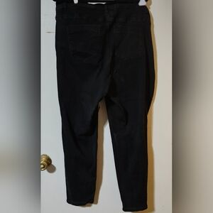 Worthington Dark Charcoal Skinny Pants
